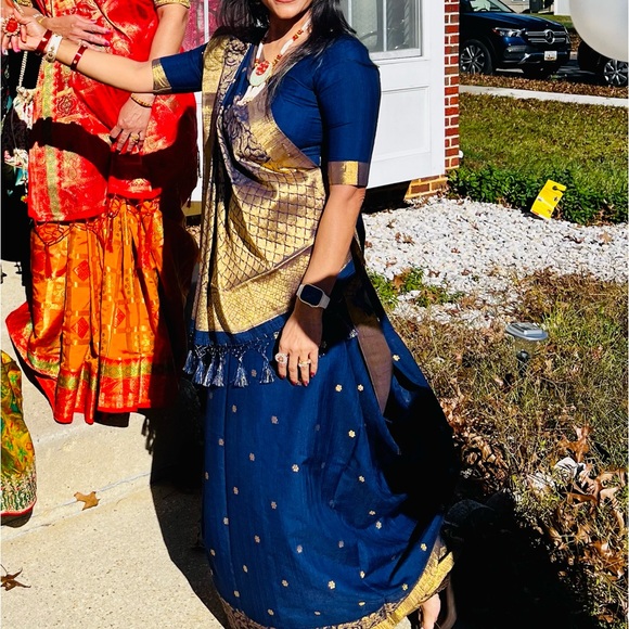 Beautiful saree with stitched blouse, Bust 34B, can make it bigger - Picture 3 of 15